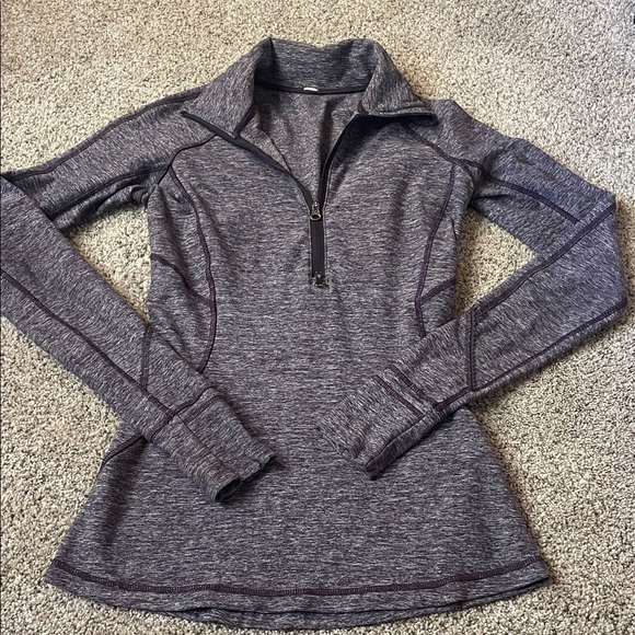 Lululemon purple 1/4 zip size 2 - Picture 1 of 5